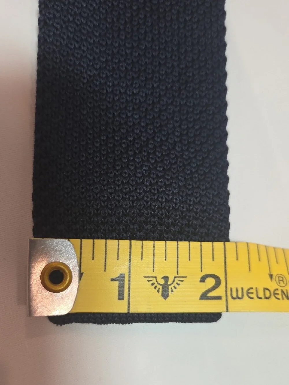 Banana Republic Men' Dark Navy True Knit Square-Tip 100% Silk Tie 2.0x56